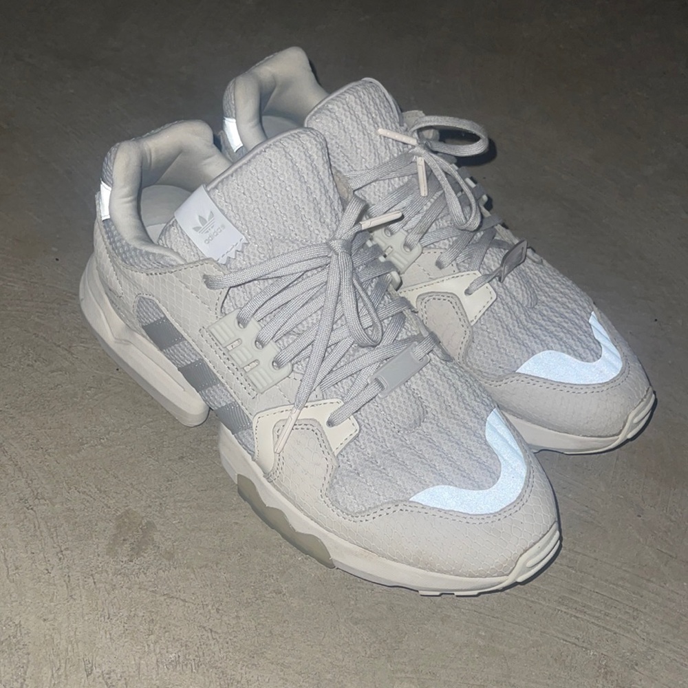 Adida shoes